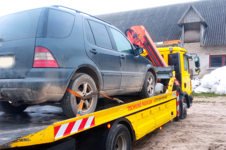 Iš pažeidėjų paimtas automobilis
